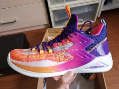 国产篮球鞋对比pg5,国产鞋推荐大码