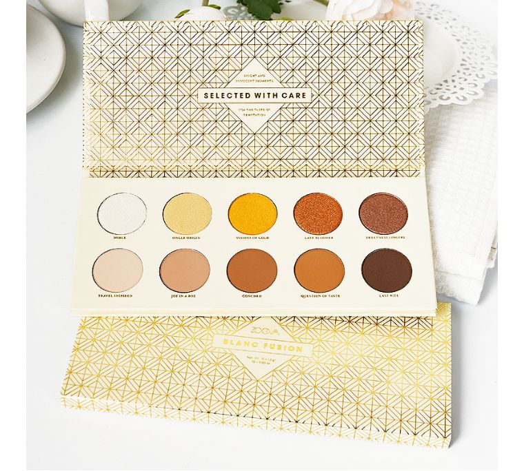 秋冬眼影2022百搭款,秋冬款眼影推荐