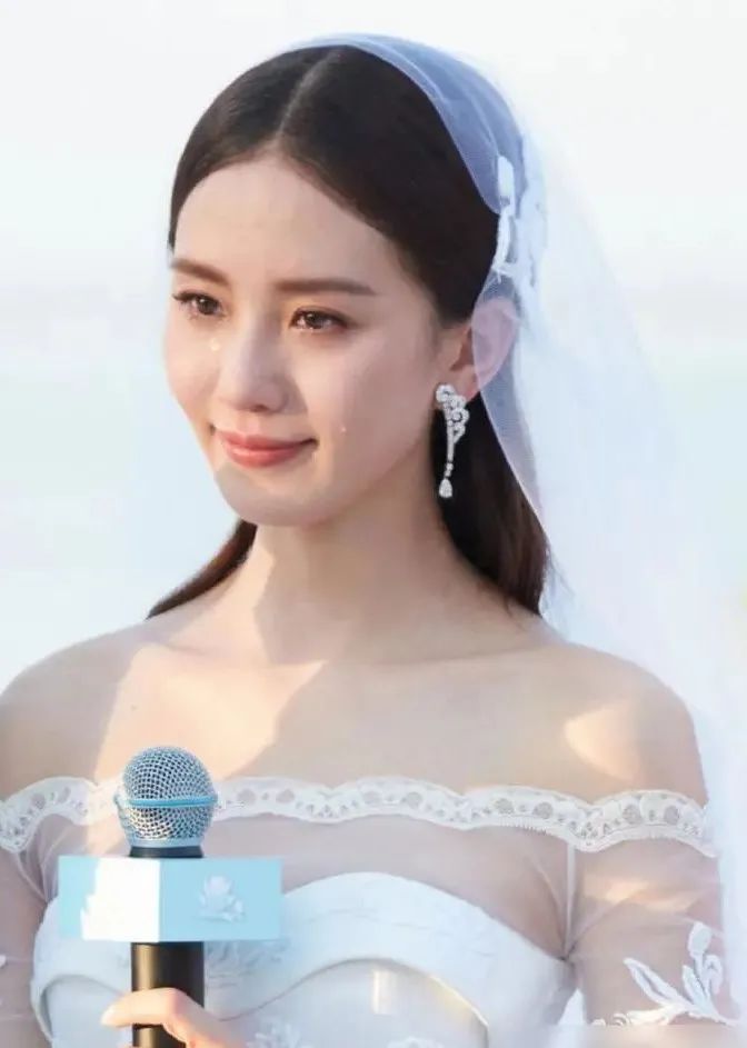 刘诗诗婚后败光2亿“彩礼钱”，吴奇隆：我老婆怎样都好