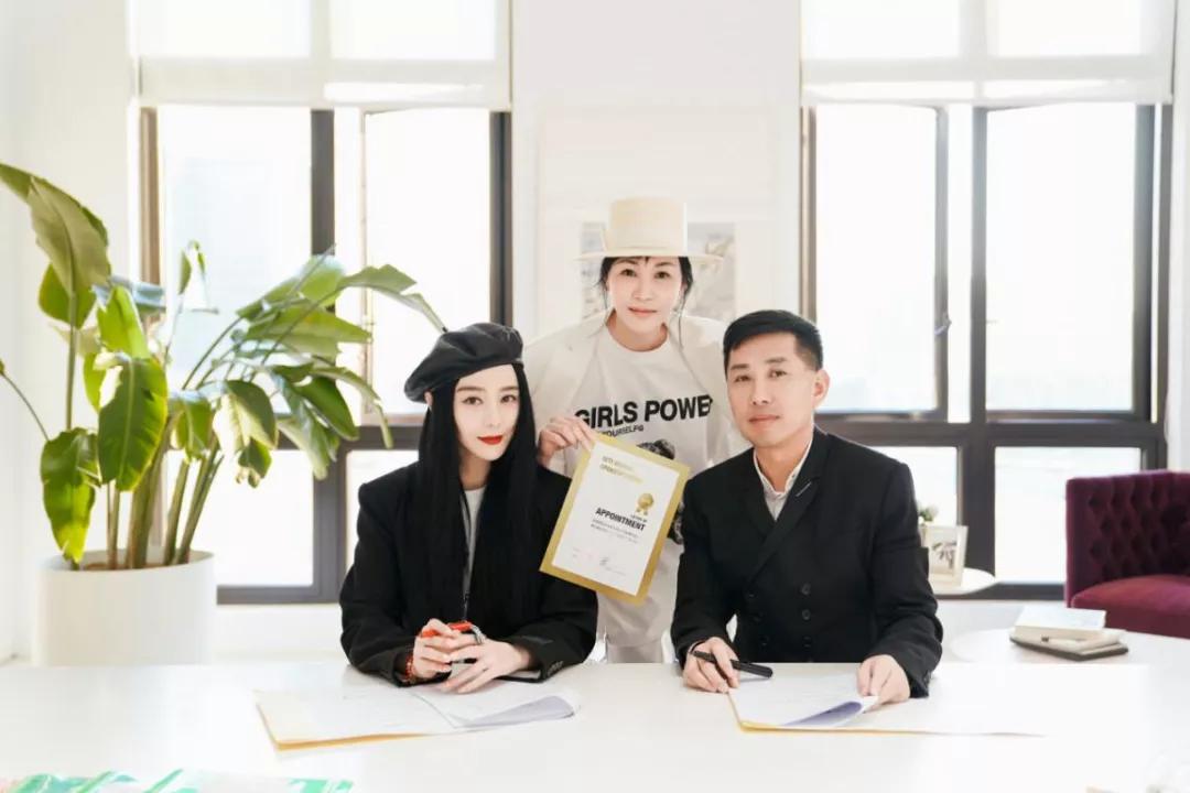 雪歌女装老板,雪歌老板