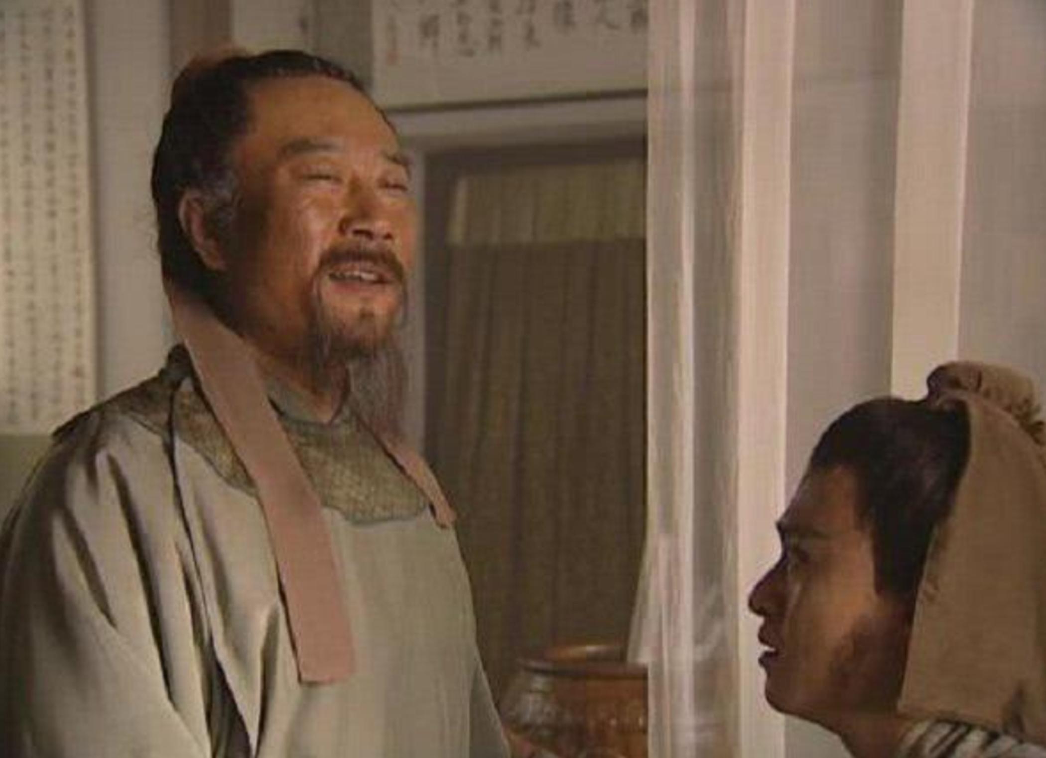 李逵母亲被吃是宋江导致的么,李逵母亲被老虎吃了是哪一集