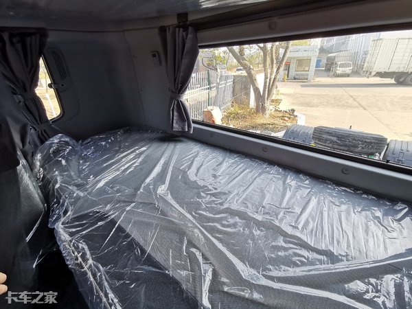 东风天龙KL最新款,东风天龙kl改装座椅升级