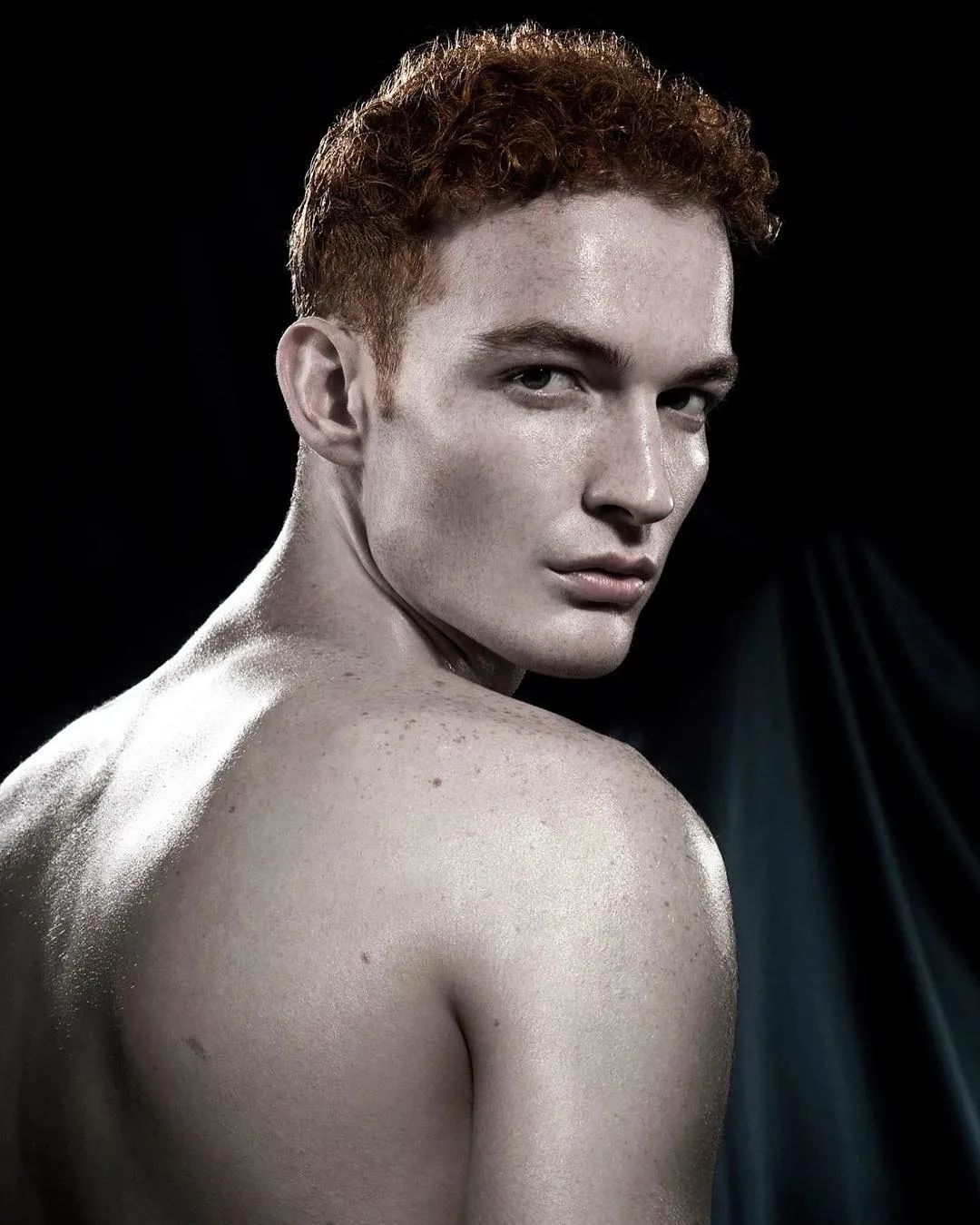 alexanderwang侵权吗,alexanderwang被谁收购了