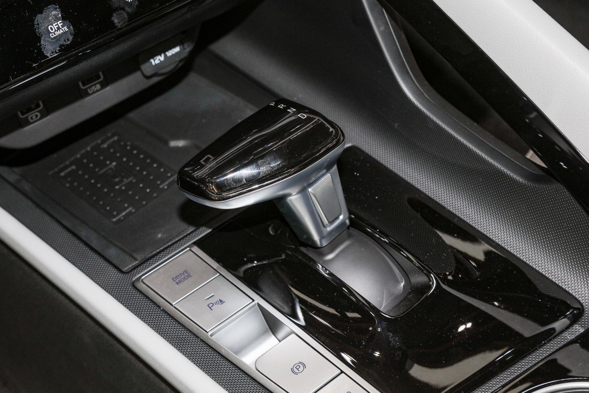 13款伊兰特和11款区别,新款伊兰特1.4t是什么变速箱