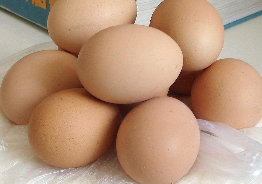 一分钟教你轻松辨别假鸡蛋,怎样分别人造鸡蛋和真正的鸡蛋