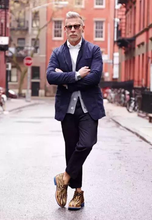 矮个怎么穿显高,矮个怎么显腿长