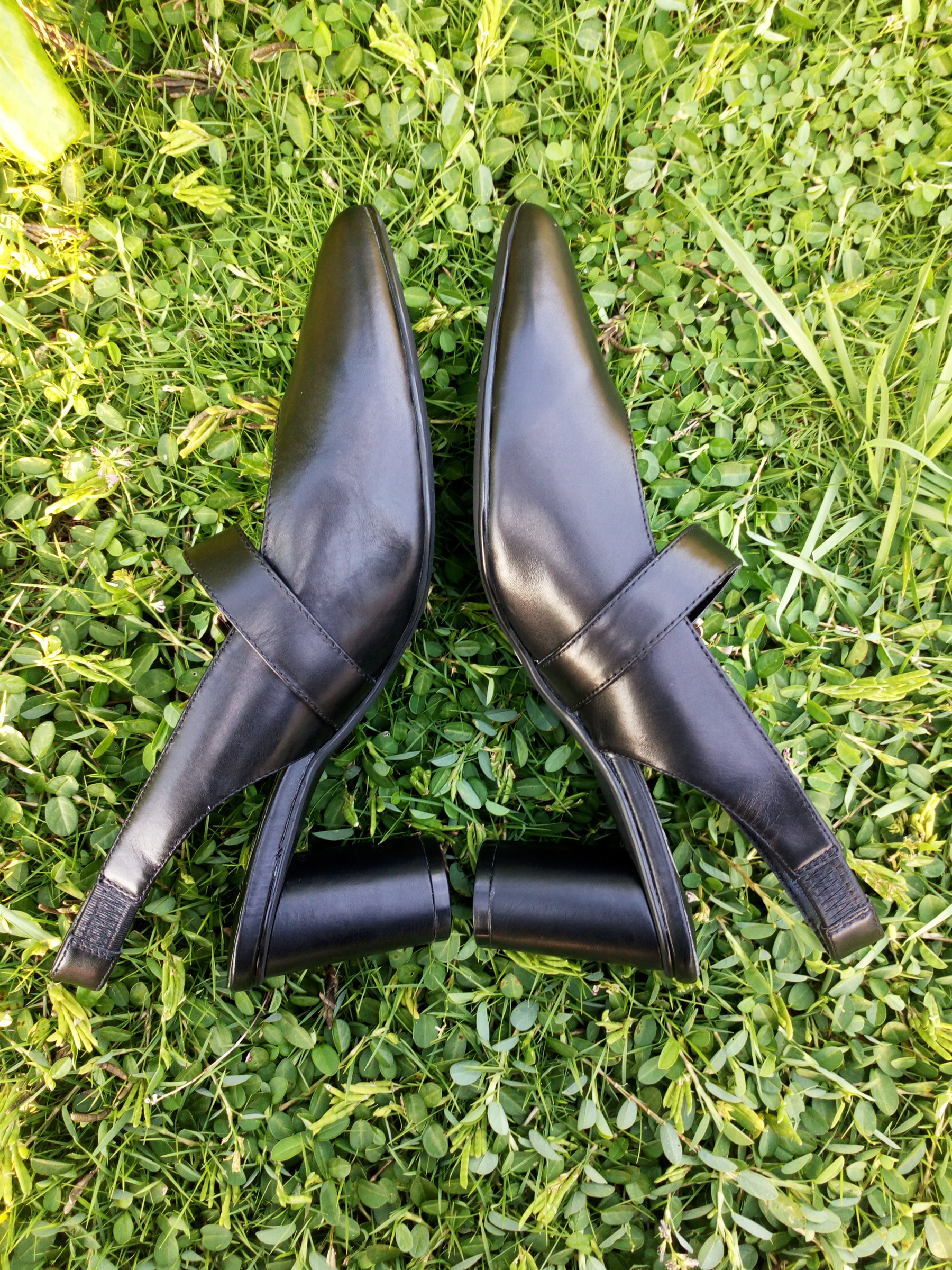 拔佳女鞋专柜和线上有区别吗,拔佳女鞋官方旗舰店是正品吗