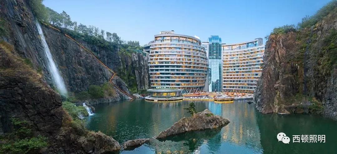 西顿灯光案例-生前必去20家酒店之-上海佘山世茂洲际酒店（深坑）