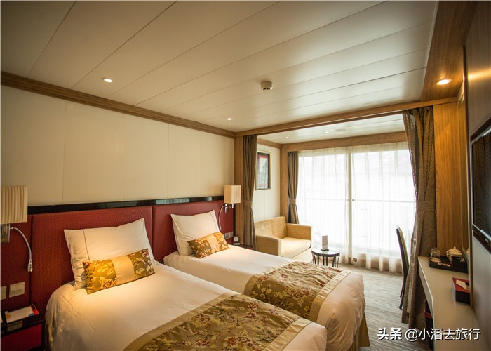 长江游轮和长江轮渡有什么区别,长江游轮和国际游轮哪个划算