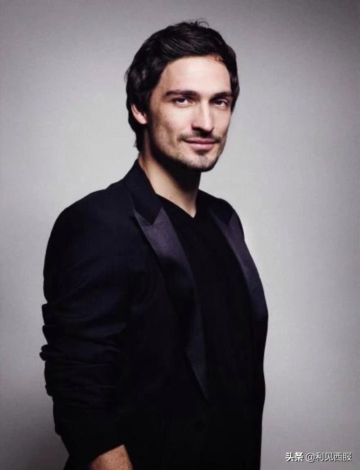 足球界四大帅男,足球界的十大花花公子