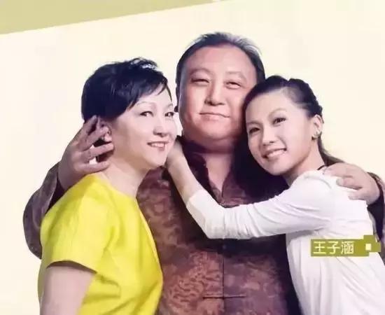 捡了遍地六便士,捡了六便士