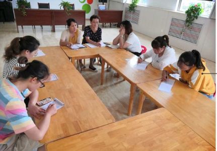 幼儿园足球节入场仪式,幼儿园开展足球嘉年华活动报道