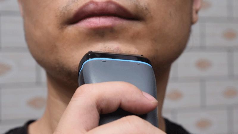 浮起式三刀头，须眉剃须刀体验点评