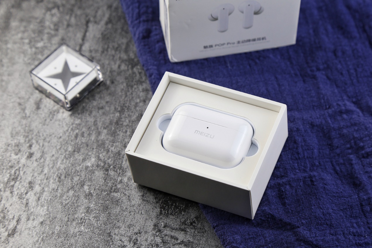 魅族poppro主动降噪耳机开箱,魅族poppro主动降噪耳机