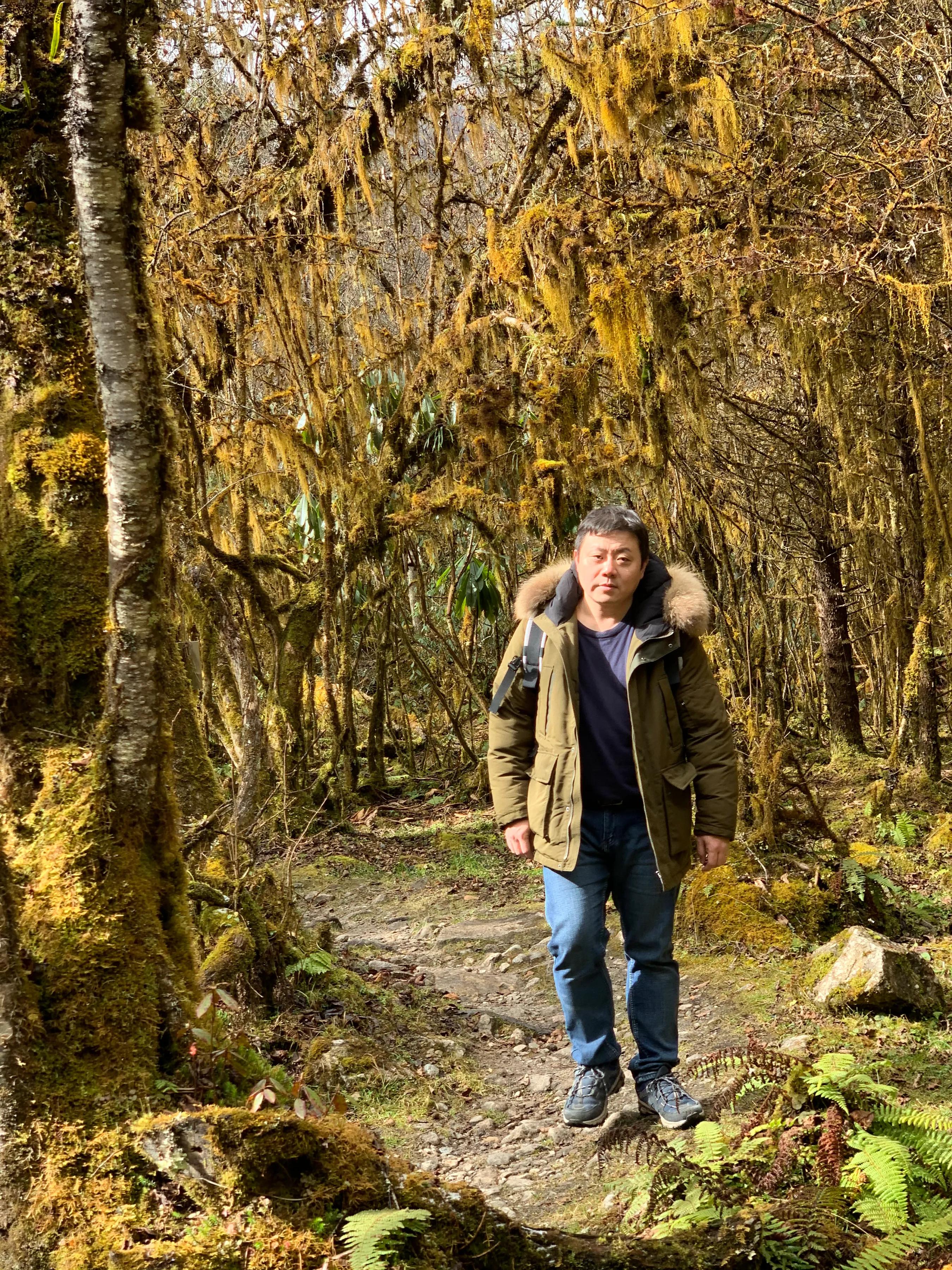 海螺沟燕子沟旅游攻略,海螺沟和燕子沟哪个更值得去