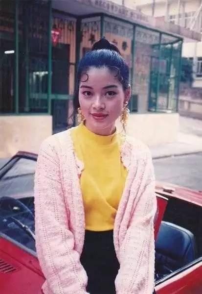 阿朱刘锦玲回眸瞬间,刘锦玲阿朱有多经典