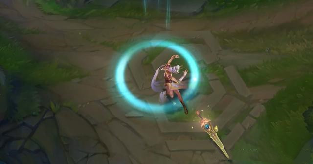 LOL：至臻锐雯怎么样？热度不亚于至臻*魔剑**，仙剑在手能荡苍穹