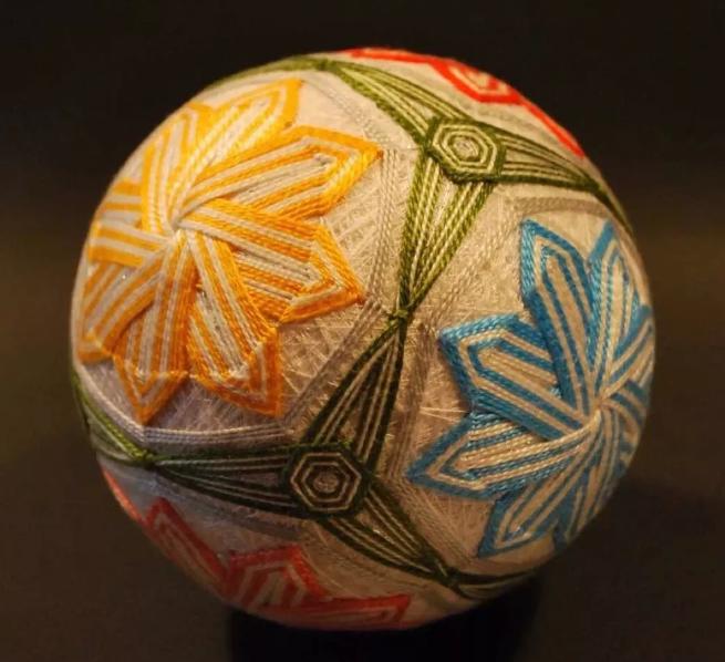 红底樱花手鞠球编织视频,大唐手鞠球编织教程