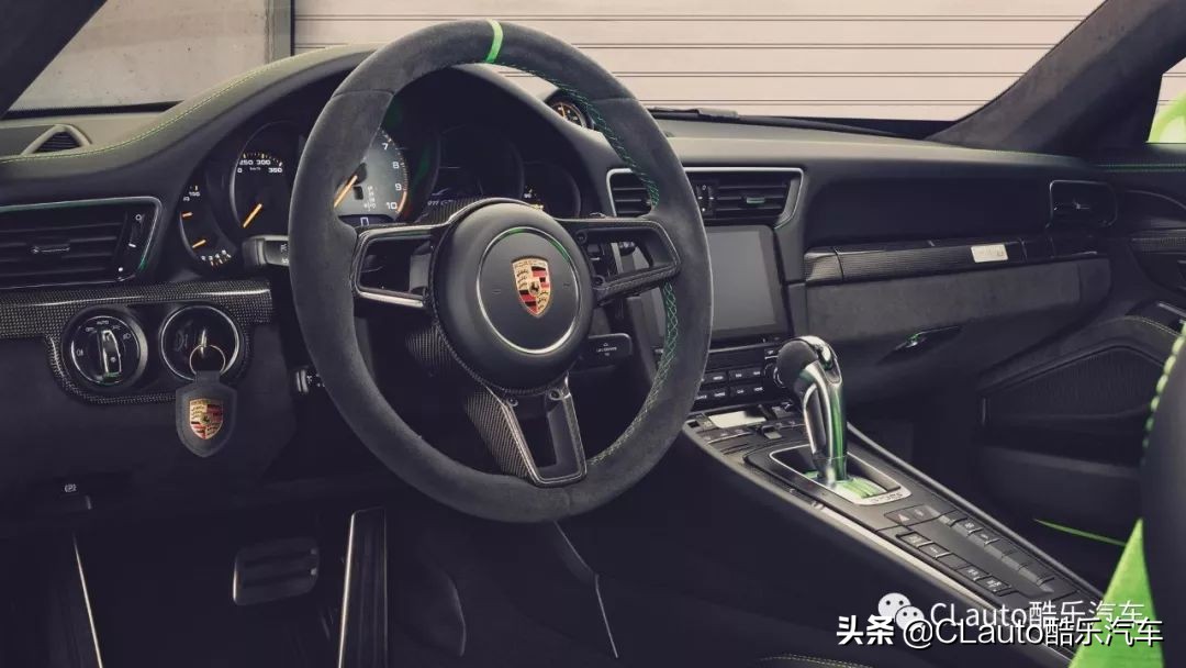 保时捷992卡雷拉和911的区别,保时捷911卡雷拉s代号992