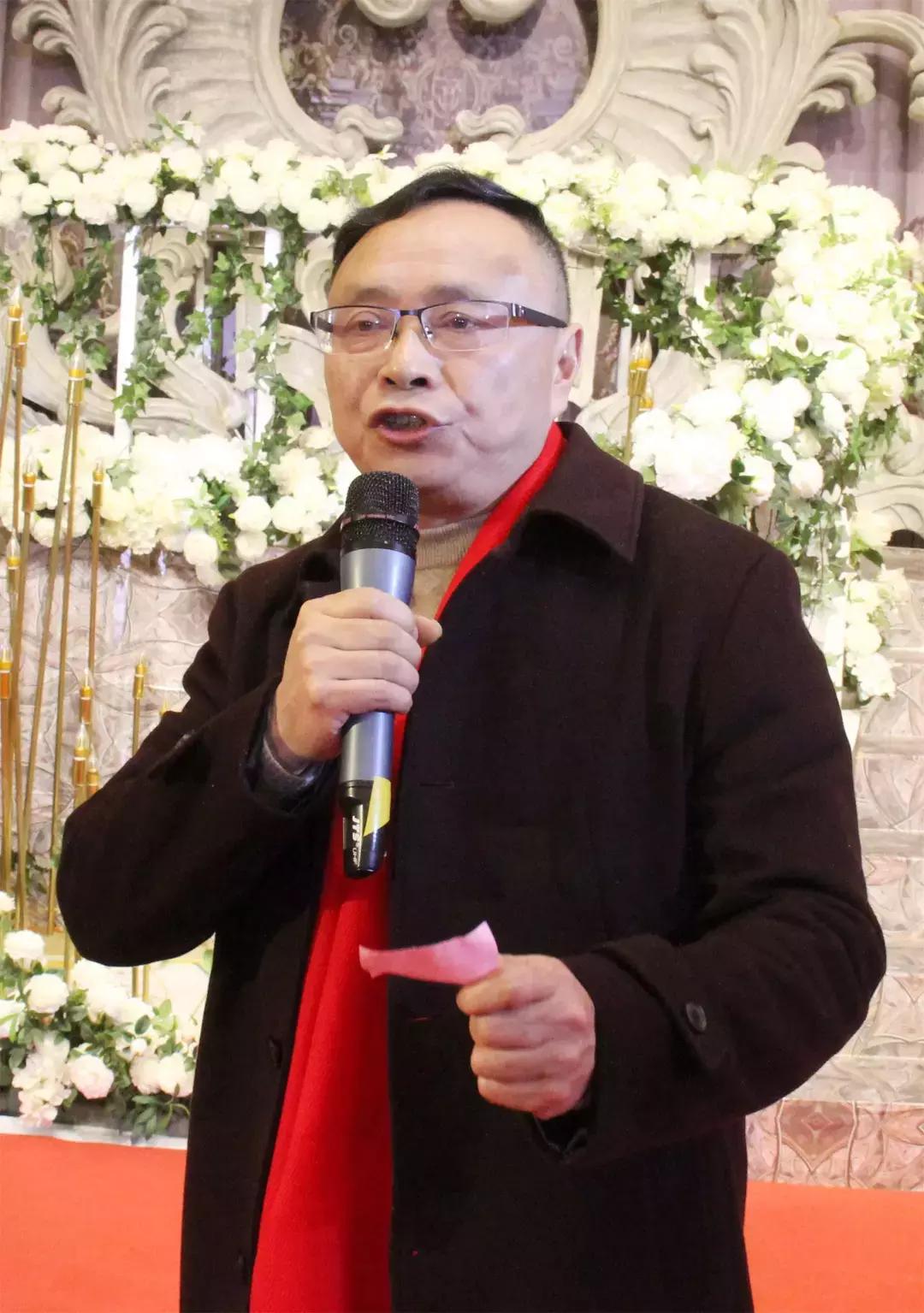 扬帆起航再创辉煌的年会开场视频,扬帆起航再创辉煌晚会