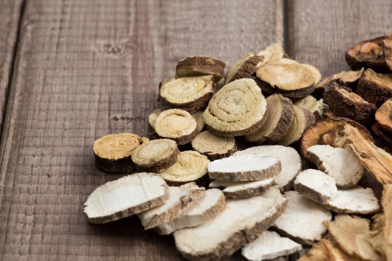 女性气血不足吃什么可以补气血,女性气血不足如何快速补气血