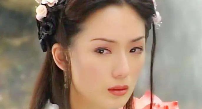 香港人对郑秀文的评价,郑秀文香港最后的天后