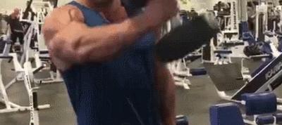 最强健身房扫地僧,健身房扫地僧