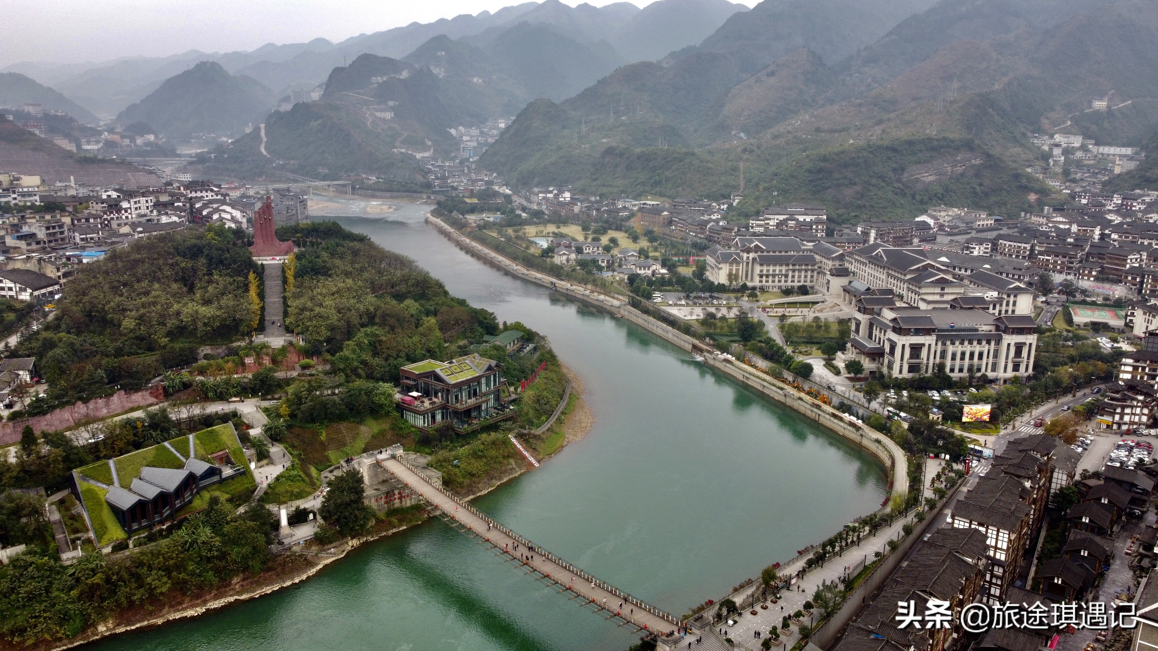 茅台镇能买到1499飞天吗,茅台镇和飞天茅台有什么区别