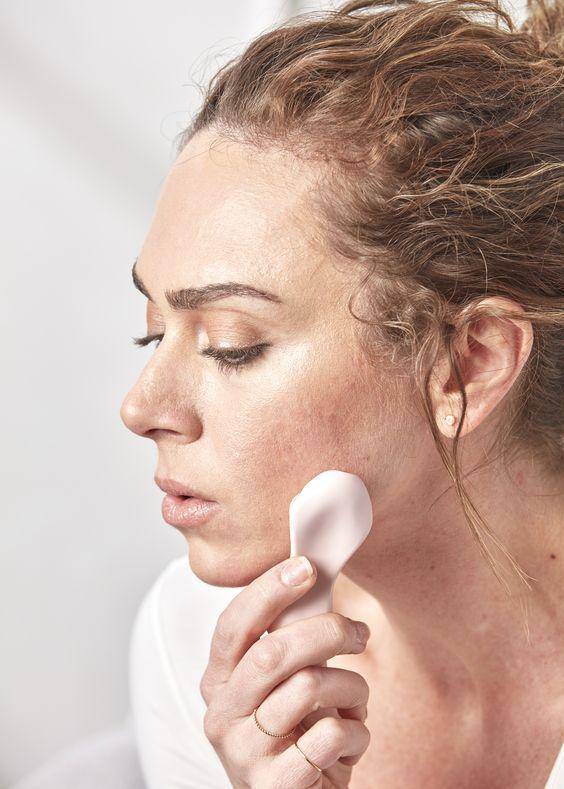 15岁女生必知5个护肤神器,秋冬必备面部护理