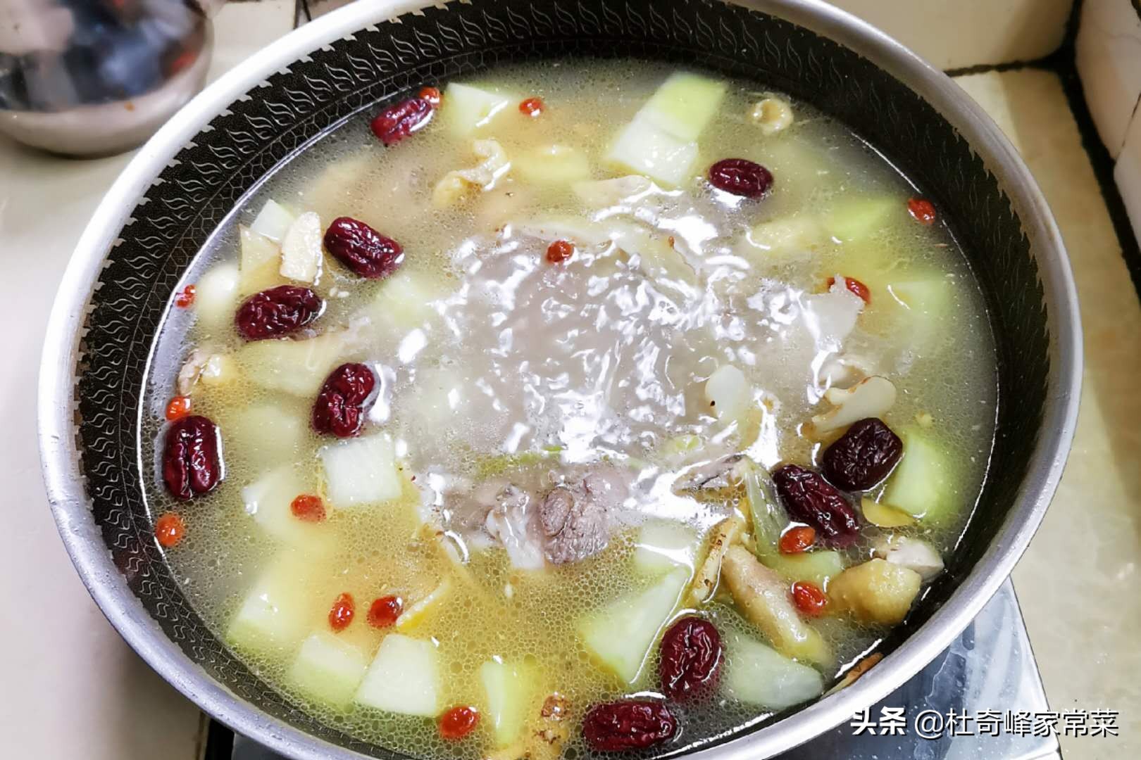 木瓜煲老鸡汤做法,木瓜煲鸡汤