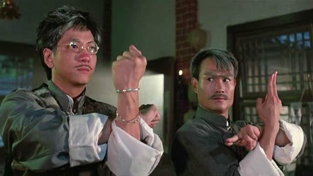 《肥龙过江》熟脸多,只认识客串的王祖蓝,你认出僵尸道长了吗?