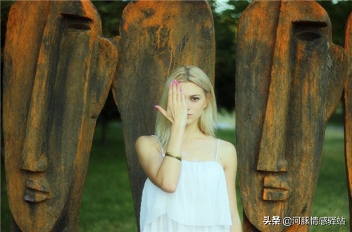 分手后不要做朋友因为彼此伤害过,为什么分手后不能做朋友