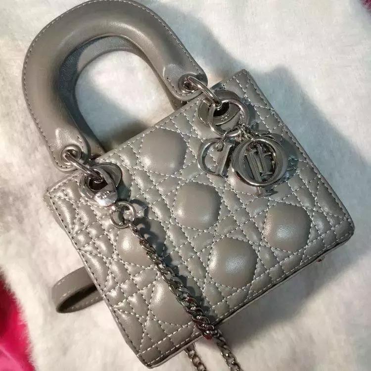 dior免税价格表,dior迪奥托特包免税店