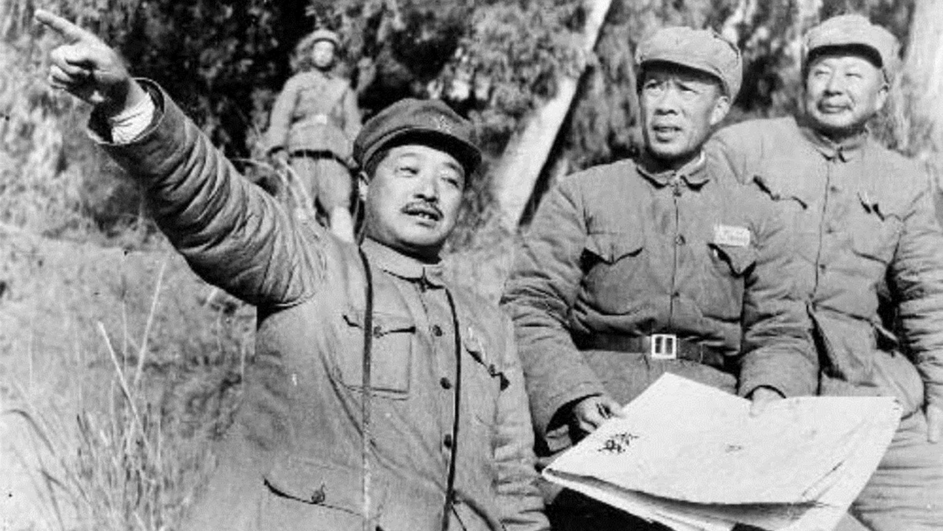 *德朱**位列十大元帅之首，军衔命令状却不是001号，001号究竟给了谁