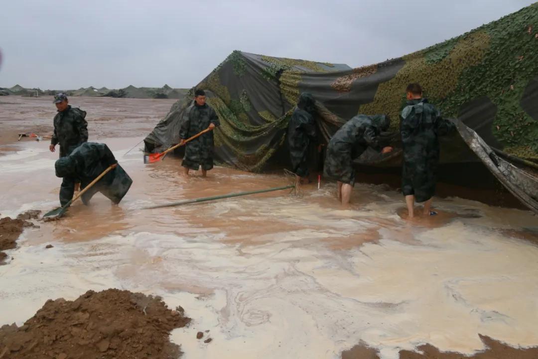 青铜峡中国军人,青铜峡黄河大峡谷军人免费吗