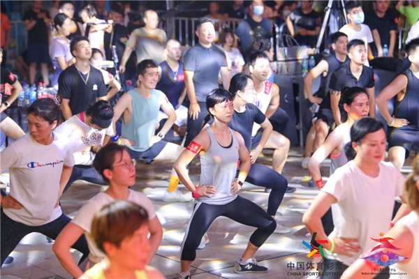 杭州迎亚运倒计时100天活动,杭州亚运会助力全民健身蓬勃开展