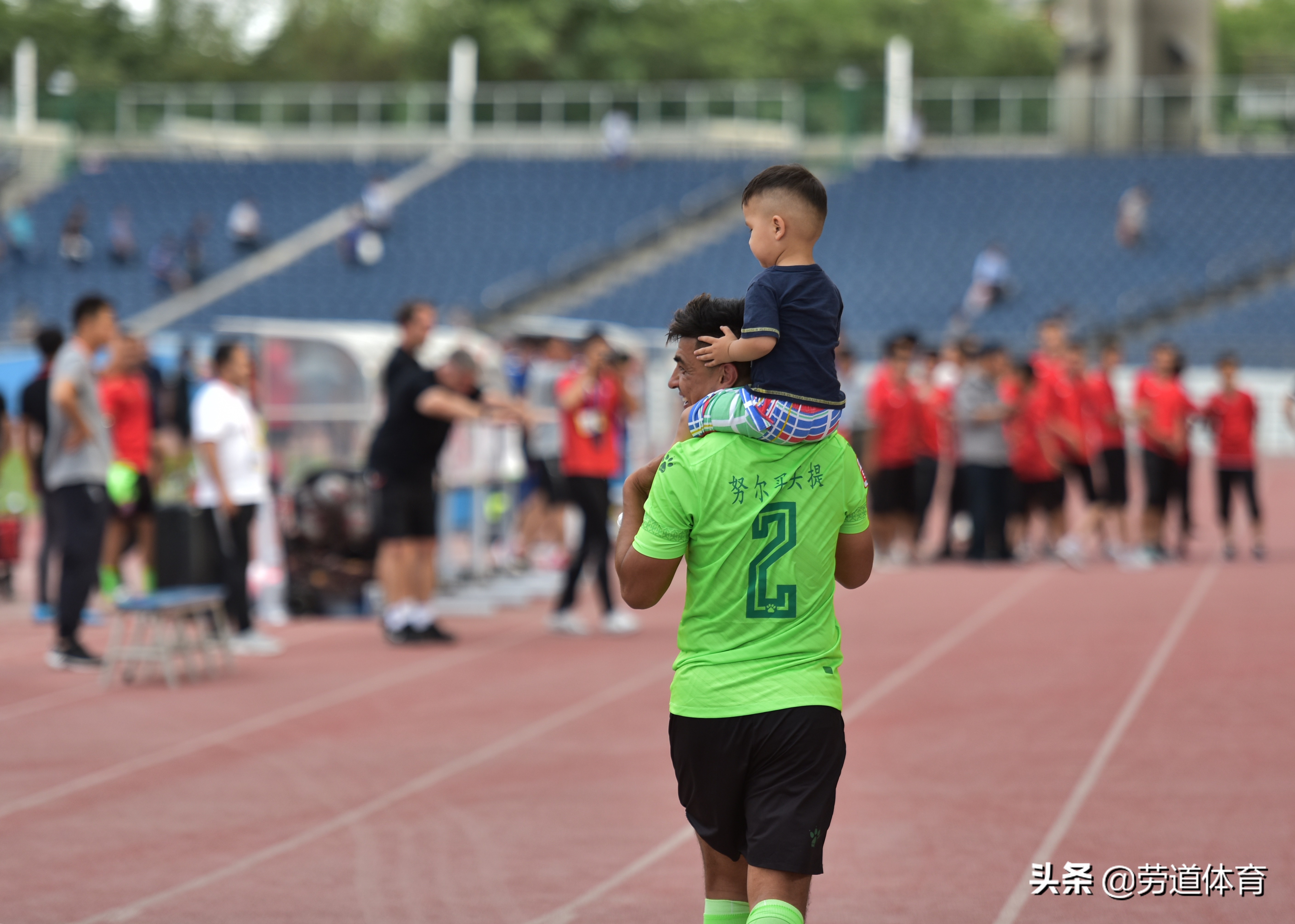 帮助雪豹绝杀石家庄永昌的努尔买买提，曾是*疆新**任意球小王子