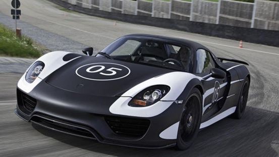 坐拥好几十辆豪车,坐拥千万豪宅是种什么体验