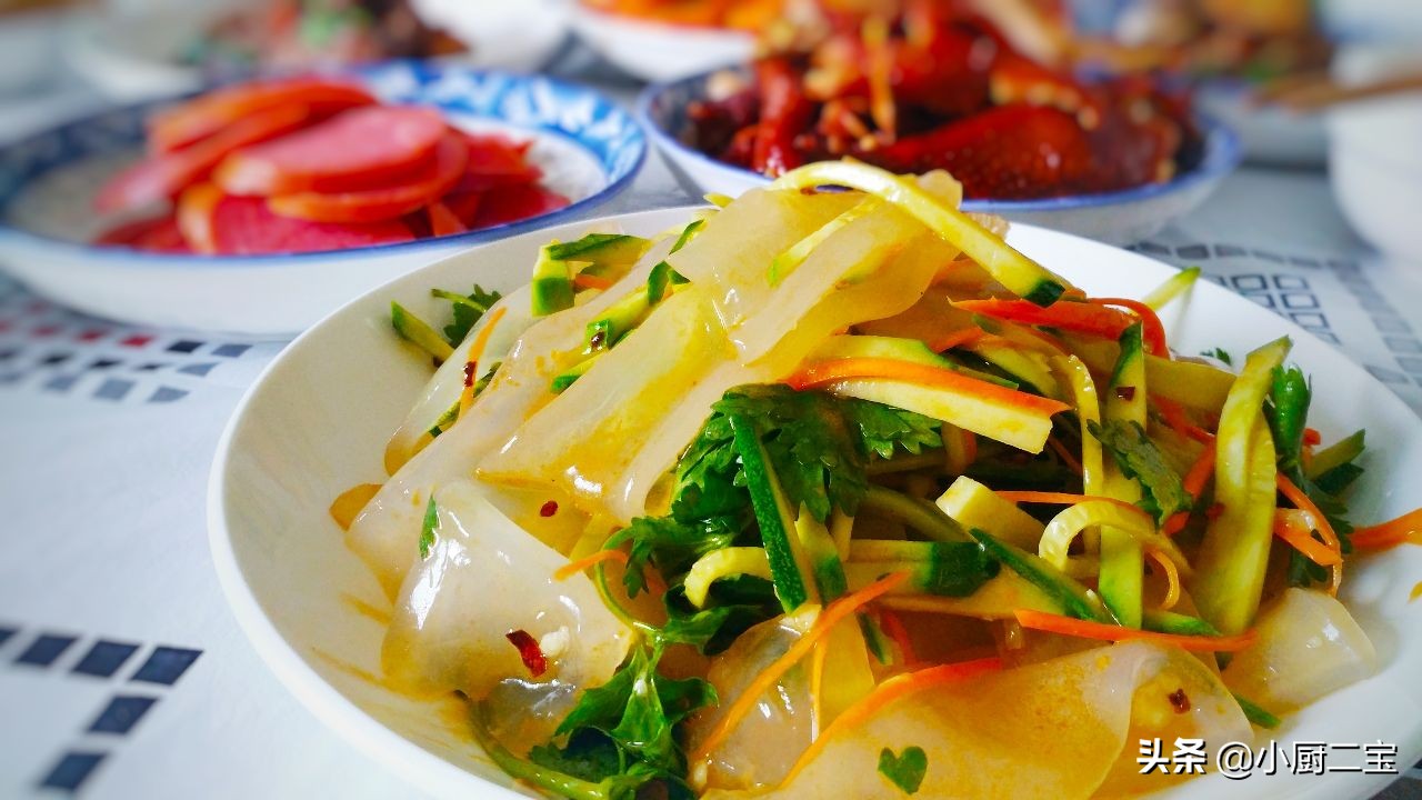 东北大拉皮凉拌做法减脂,东北大拉皮在家拌