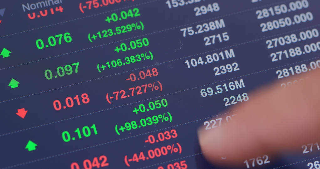 市场震荡超跌股,市场波动下布局低估值抗风险机会