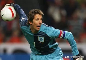 天下足球经典文案青春是一首诗,天下足球亨利经典文案完整版