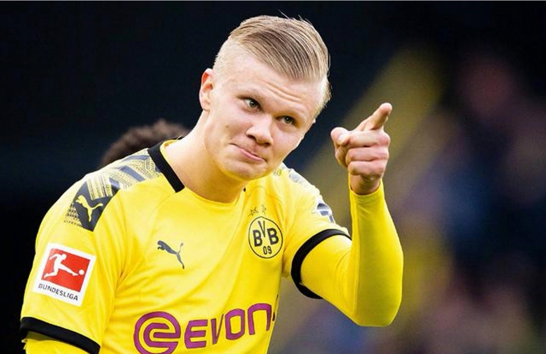 实况足球2024中锋排行前10,实况足球升黑中锋谁的潜力最大