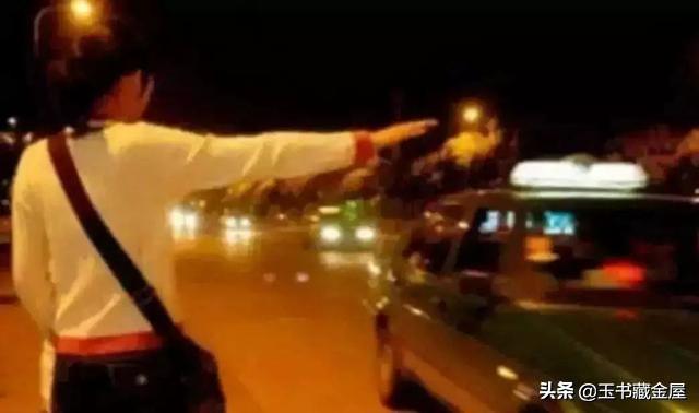 “工作日下午两点到四点的KFC”：反脆弱是职场人必须具备的能力