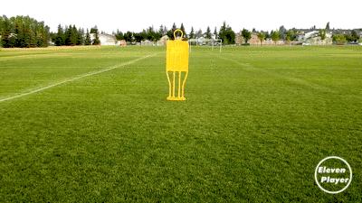 足球过人实用技巧小学生,100个足球过人技巧教学