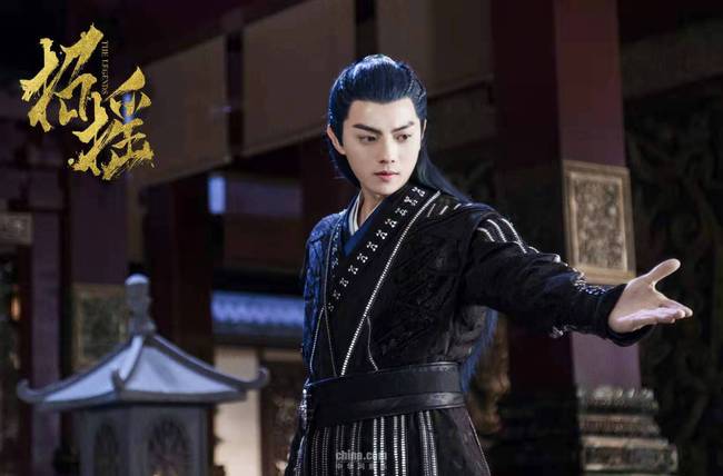 网络文艺中的“魔气”或者“煞气”的社会原型是什么？