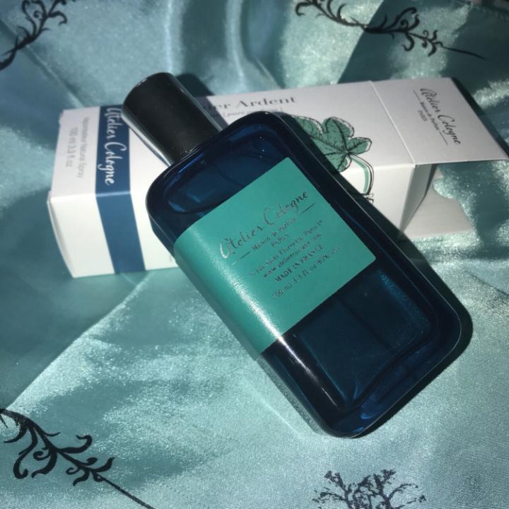 有什么适合小女生的香水,有没有特别的一款适合女人的香水