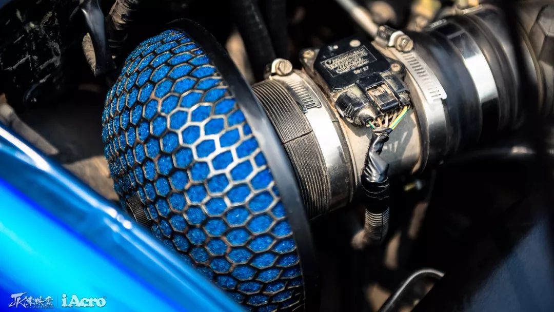 斯巴鲁翼豹2.0r三厢还值得吗,斯巴鲁翼豹gti