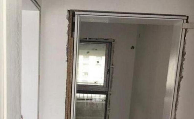 进户门套有缝隙,门套与集成板的缝隙怎么处理