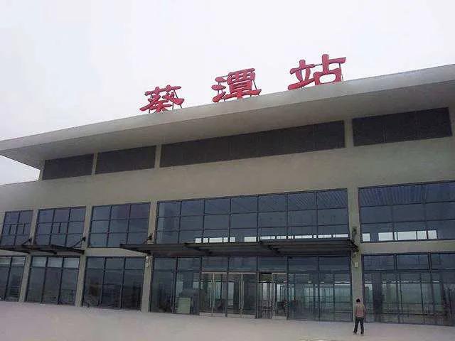 潮汕地区有哪几个火车站和高铁站,潮汕高铁站详细地点