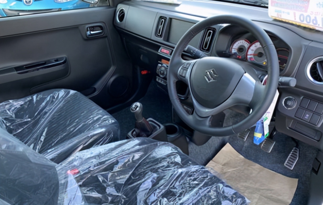 铃木小钢炮仅6万起,铃木小钢炮视频